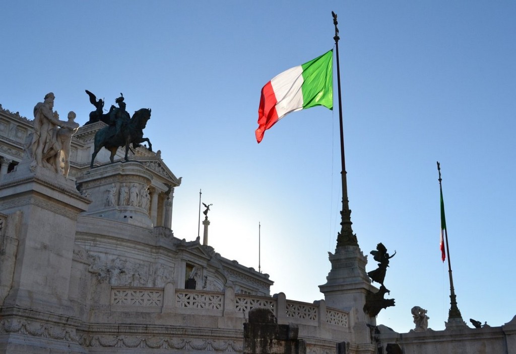 italy-rome-vittoriano-stockpack-pixabay.jpg italy, rome, vittoriano