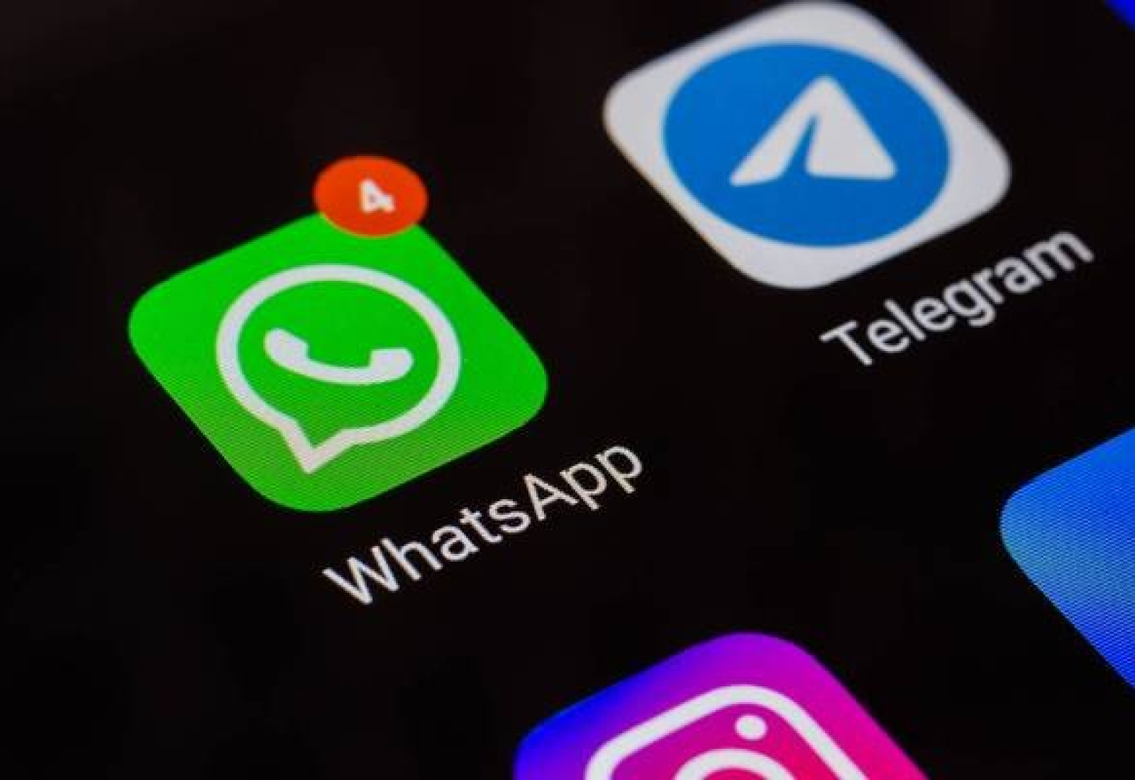 telegram-vs-whatsapp Telegram Vs Whatsapp
