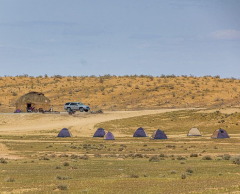 Karakum_tent_yurt-1024x683