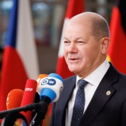 Olaf_Scholz,_15-12-2022_(1)