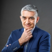 Vlad Oprea