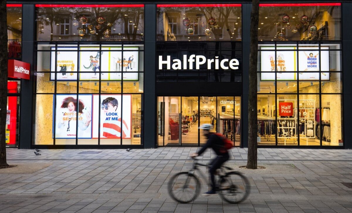 HalfPrice 01