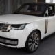 2022_Land_Rover_Range_Rover_SVAutobiography