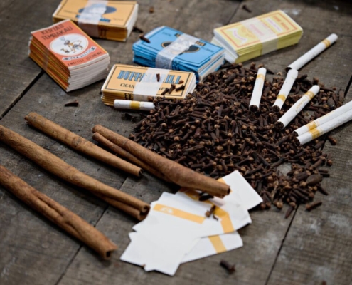 cigar-smoking-cigarettes-tobacco-smoke-paper-stockpack-pixabay.jpg cigar, smoking, cigarettes, tobacco, smoke paper