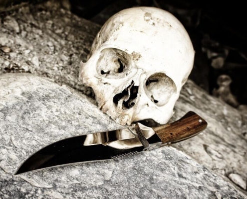 scull, knife, bones, scull, knife, knife, knife, knife, knife