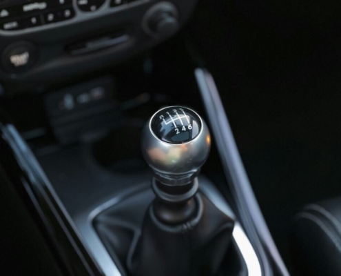 close-up-of-a-gear-knob-in-a-renault-megane-stockpack-unsplash.jpg Close-up of a gear knob in a Renault Mégane.