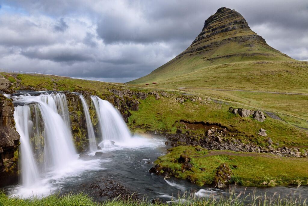 grundarfjörður, kirkjufell, beautiful wallpaper, mountain, waterfall, laptop wallpaper, free wallpaper, 4k wallpaper, 4k wallpaper 1920x1080, landscape, clouds, free background, desktop backgrounds, outdoors, nature wallpaper, cool backgrounds, beautiful nature, nature background, iceland, windows wallpaper, waters, wallpaper hd, full hd wallpaper, mac wallpaper, wallpaper 4k, nature, scenic, hd wallpaper, wallpaper