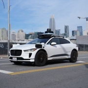 Waymo_Jaguar_I-Pace_in_San_Francisco_2023_dllu