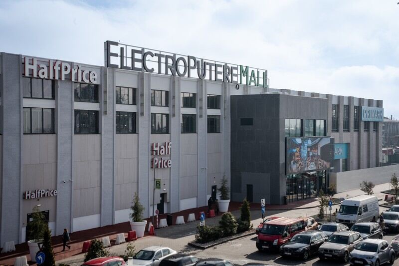 electroputere-mall-002