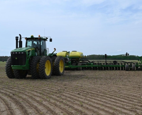 farm, farming, agriculture, john deere, planter, planting, soybeans, soybean planter, field, farm equipment, farm machinery, john deere, john deere, john deere, john deere, john deere, planter, planter, planter, soybeans, farm equipment, farm equipment, farm equipment, farm machinery