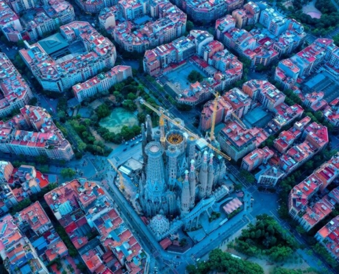 sagrada-familia-views-stockpack-unsplash.jpg Sagrada familia views