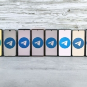 seven-smartphones-with-telegram-logos-in-a-row-stockpack-unsplash.jpg