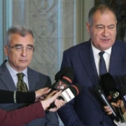 Peiu_Neacsu_motiune_de_cenzura_27apr2026