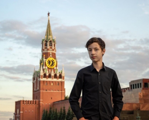 man-teen-young-red-square-attraction-tourism-moscow-architectural-monument-russian-architecture-kremlin-portrait-stockpack-pixabay.jpg man, teen, young, red square, attraction, tourism, moscow, architectural monument, russian architecture, kremlin, portrait