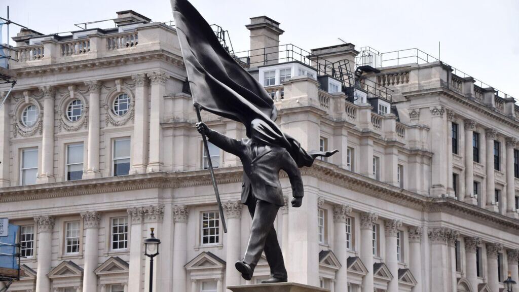 Banksy statuie