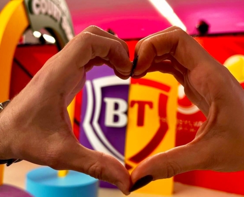 LoveBrand_BT
