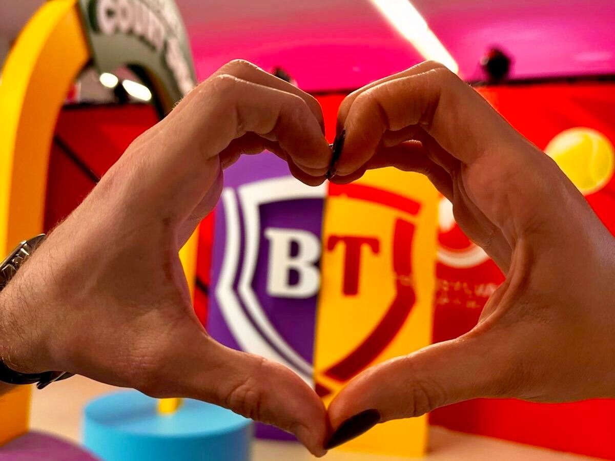 LoveBrand_BT