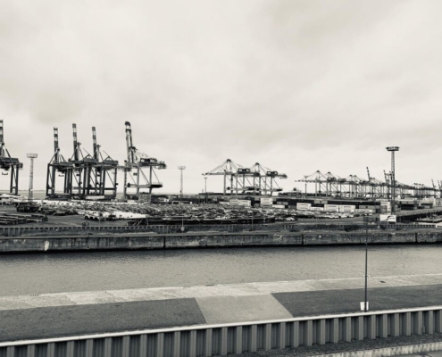 bremerhaven-port-water-weser-industry-north-sea-ships-germany-boats-stockpack-pixabay.jpg bremerhaven, port, water, weser, industry, north sea, ships, nature, germany, boats