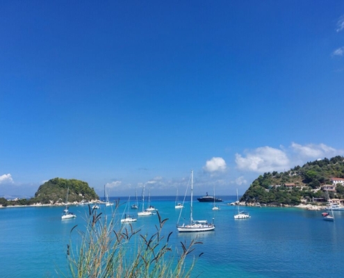 grecia beach plaja paxos corfu iaht barca