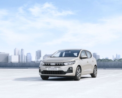 Dacia-Sandero-hybrid-155